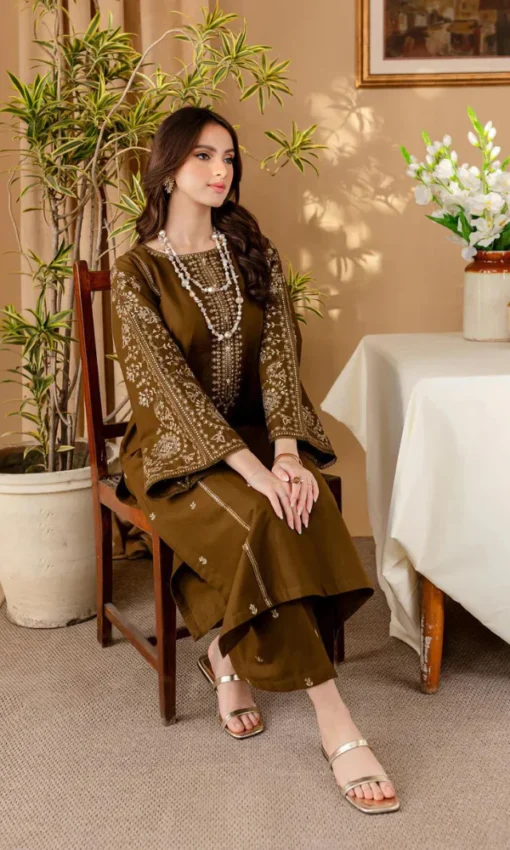 2PC Heavy Embroidered Lawn Suit [TC-6024] - Image 2