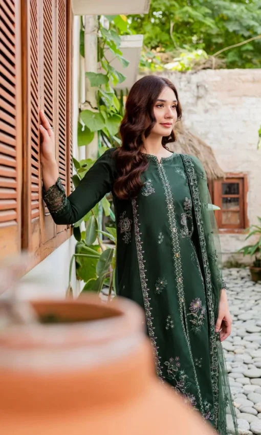 3PC Heavy Embroidered Luxury Lawn Suit With Classic Dupatta [RC-7026] - Image 4