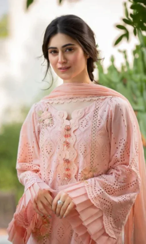Lawn Unstitched Embroidered 3pc Suit With Bamber Chiffon Embroidered Dupatta [RC-7035] - Image 4