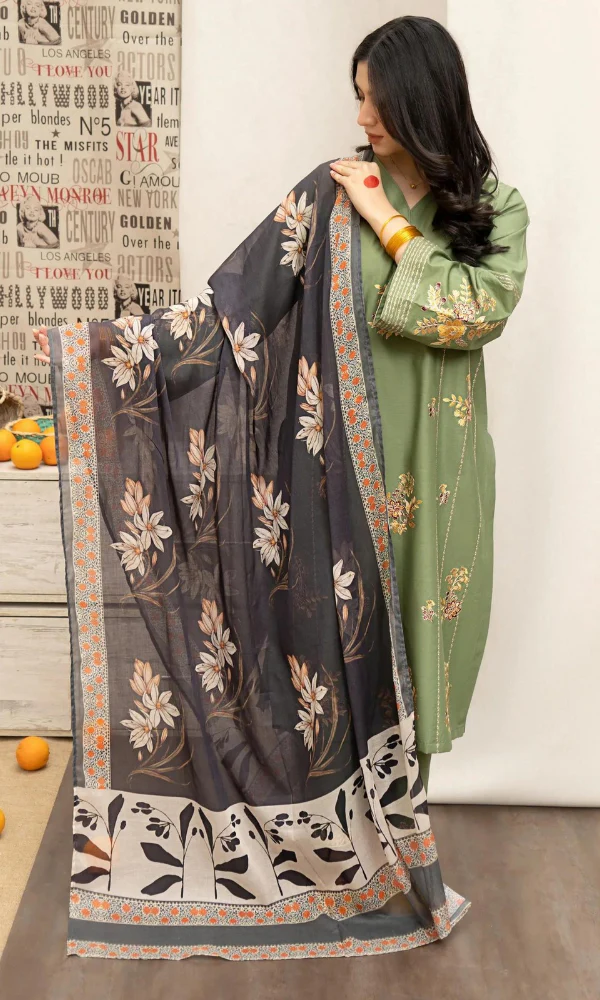 3PC Embroidered Lawn Suit