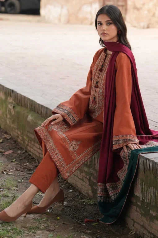Embroidered Lawn 3PC Suit With Silk Dupatta [RC-7016] - Image 4