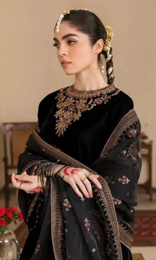 Unstitched Embroidered 3PC Velvet Suit [VT-5601] - Image 3